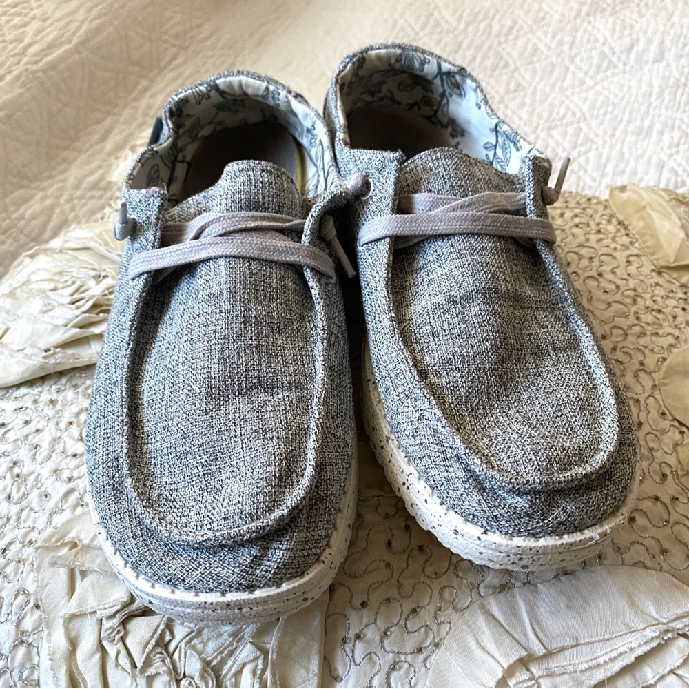 Hey Dude Womens Wendy Linen Iron Gray Speckled Sole Loafer Slip On Size 7